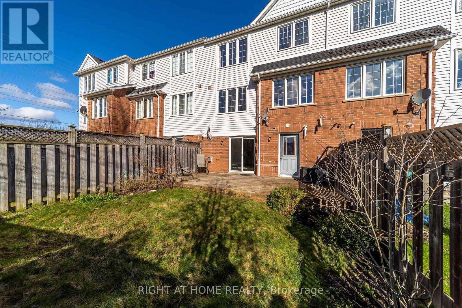 1251 Lamont Crescent, Milton, Ontario  L9T 6W4 - Photo 38 - W12908180