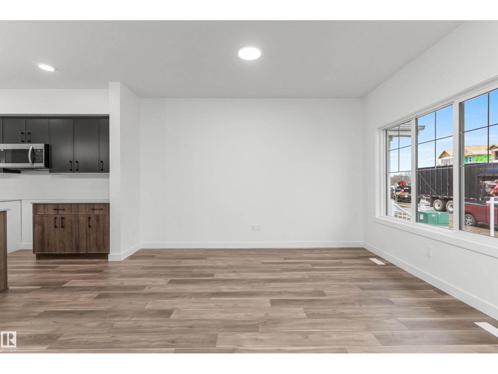 1052 14 Av Nw, Edmonton, Alberta  T6T 2W7 - Photo 17 - E4477566