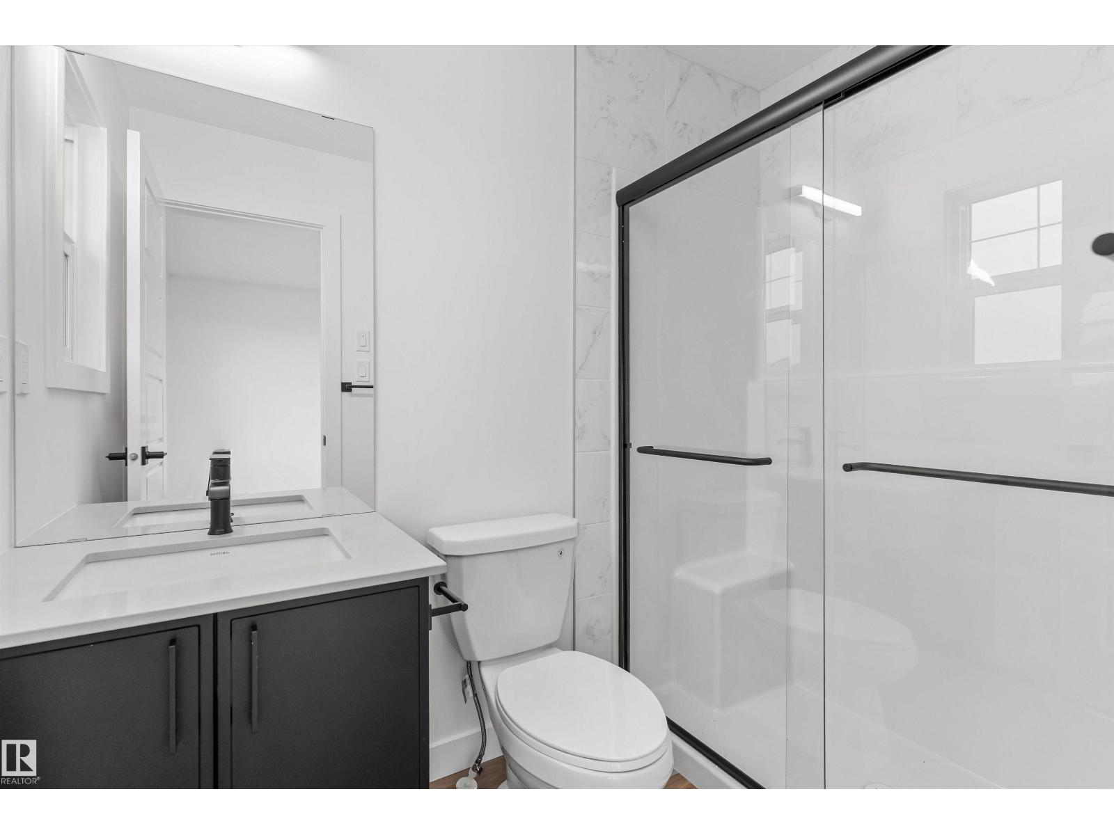 1052 14 Av Nw, Edmonton, Alberta  T6T 2W7 - Photo 33 - E4477566