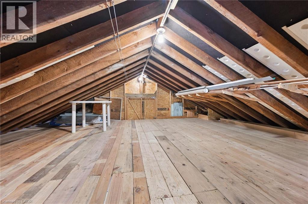 26 Parkhill Court, Kitchener, Ontario  N2C 2C4 - Photo 32 - 40822376