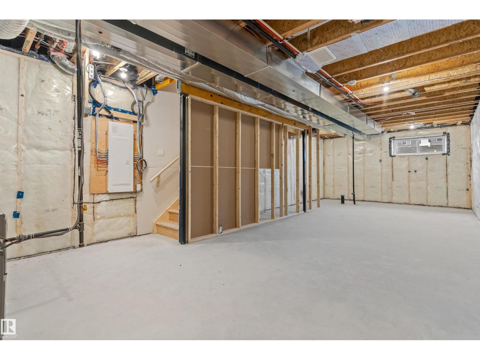 1052 14 Av Nw, Edmonton, Alberta  T6T 2W7 - Photo 35 - E4477566