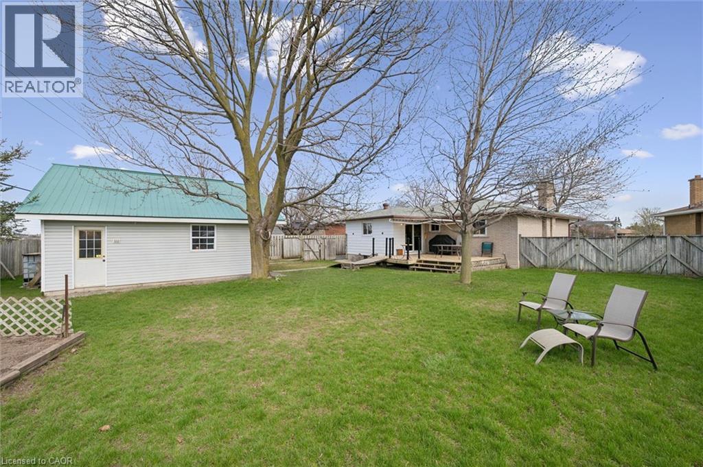 26 Parkhill Court, Kitchener, Ontario  N2C 2C4 - Photo 38 - 40822376