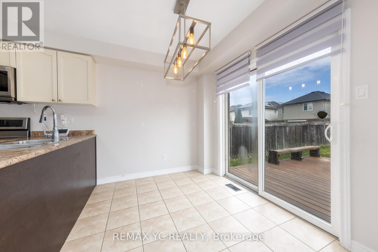 47 Mcmulkin Street, New Tecumseth, Ontario  L9R 0A7 - Photo 17 - N13033496