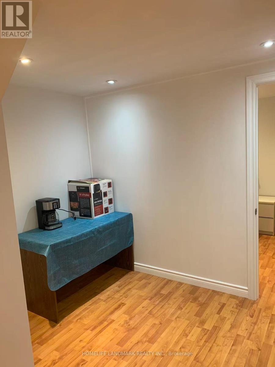 Unknown Address, ,    - Photo 6 - N13033500