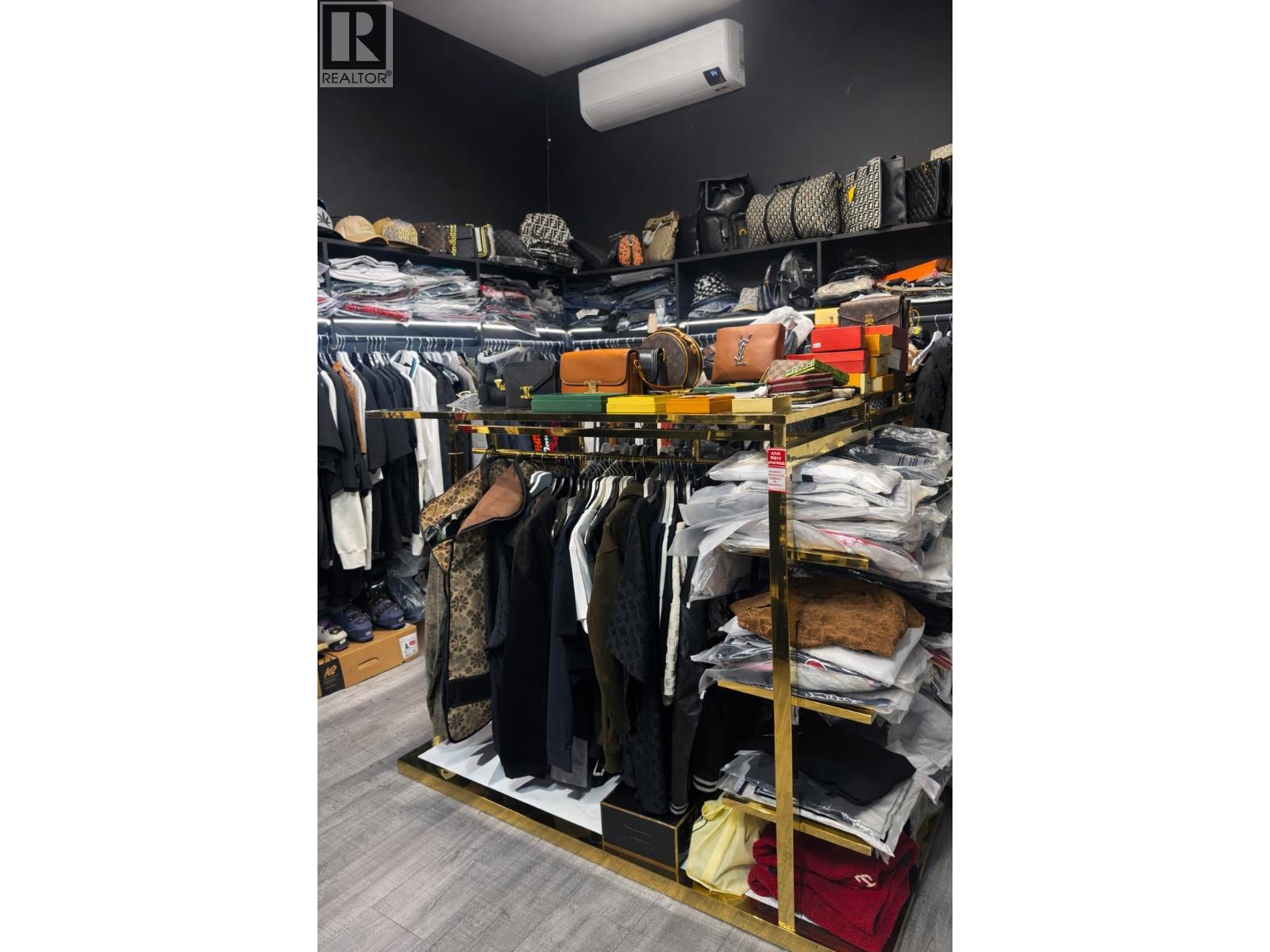 3243 W Broadway, Vancouver, British Columbia  V6K 2H5 - Photo 8 - C8077066