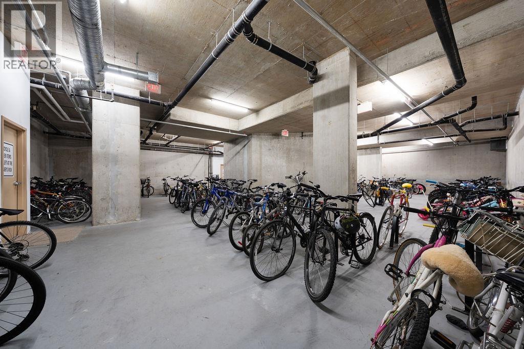 1409 W 6th Avenue, Vancouver, British Columbia  V6H 4E9 - Photo 30 - R3108433