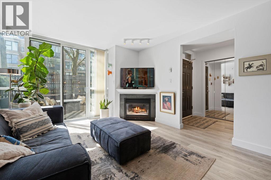 1409 W 6th Avenue, Vancouver, British Columbia  V6H 4E9 - Photo 6 - R3108433