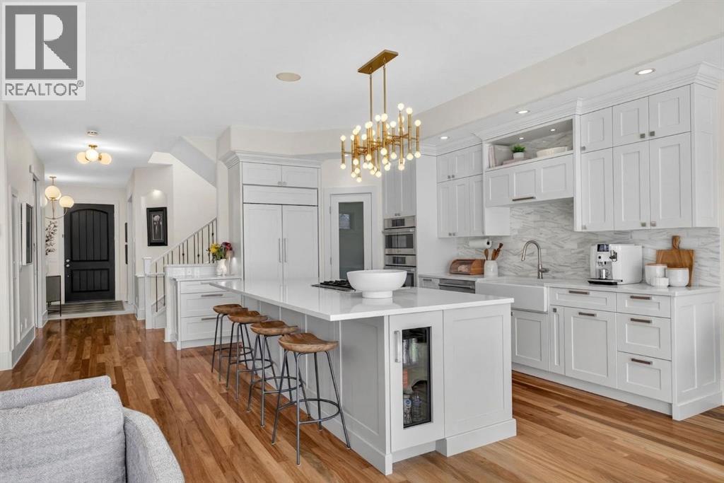 2011 43 Avenue SW, Calgary, Alberta  T2T 2N3 - Photo 6 - A2302386