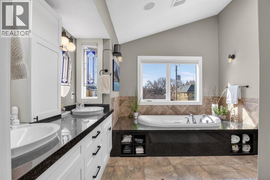 2011 43 Avenue SW, Calgary, Alberta  T2T 2N3 - Photo 17 - A2302386