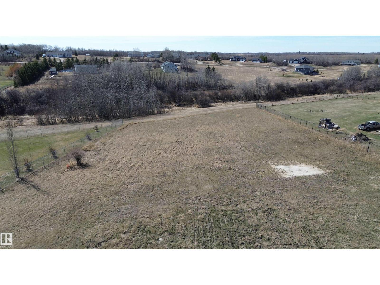 57126 Rge Road 233, Rural Sturgeon County, Alberta  T0A 1N5 - Photo 3 - E4483664