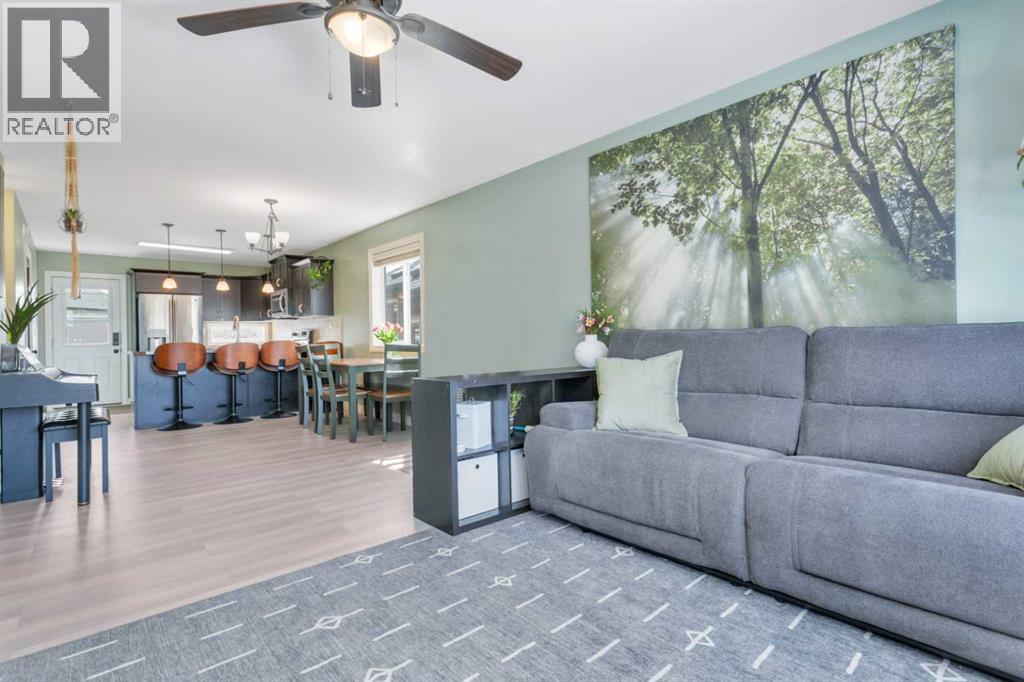 356 Kingston Drive, Red Deer, Alberta  T4P 0H2 - Photo 10 - A2297370