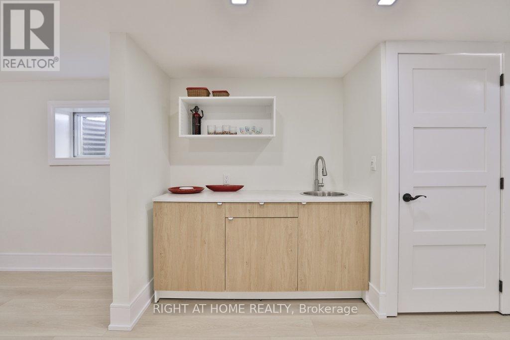 471 Country Club Crescent, Mississauga, Ontario  L5J 2P9 - Photo 40 - W12944366