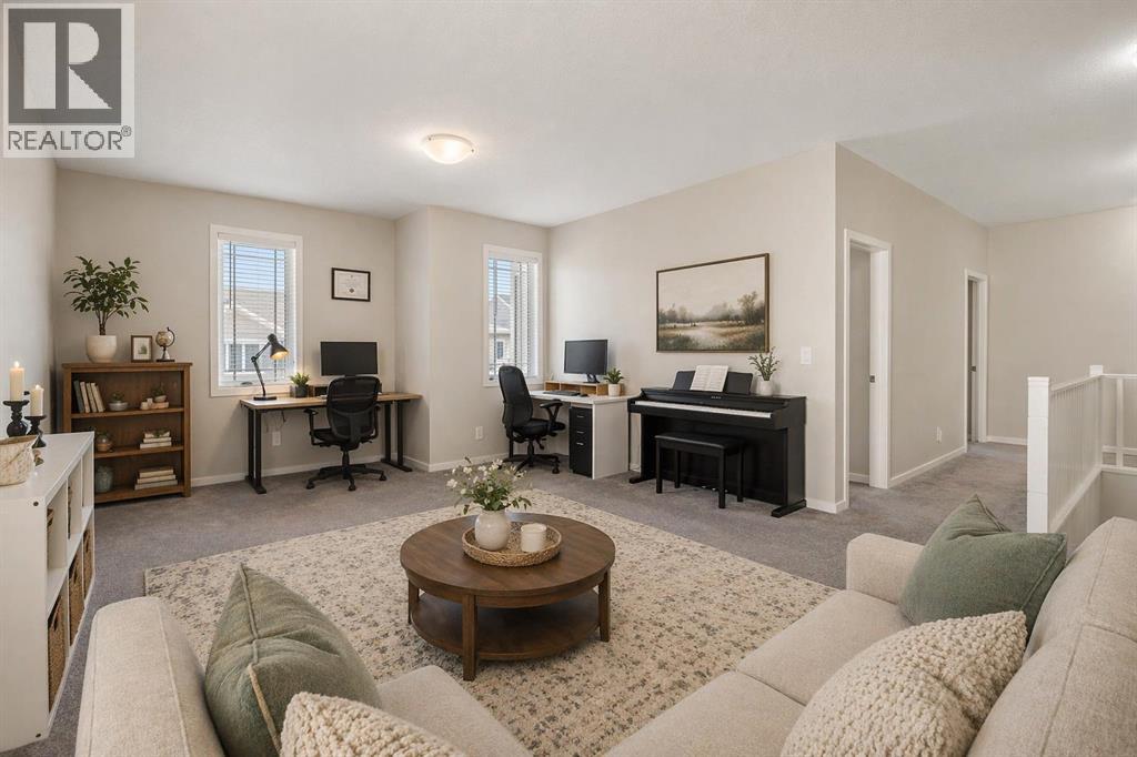 33 Carringham Heights NW, Calgary, Alberta  T3P 1V9 - Photo 19 - A2302218