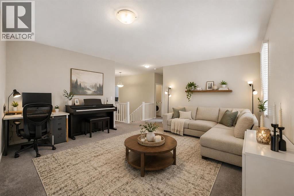 33 Carringham Heights NW, Calgary, Alberta  T3P 1V9 - Photo 20 - A2302218