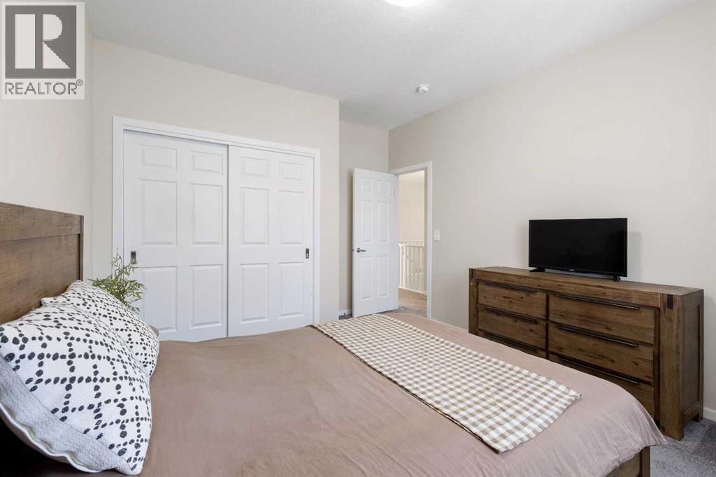 33 Carringham Heights NW, Calgary, Alberta  T3P 1V9 - Photo 27 - A2302218