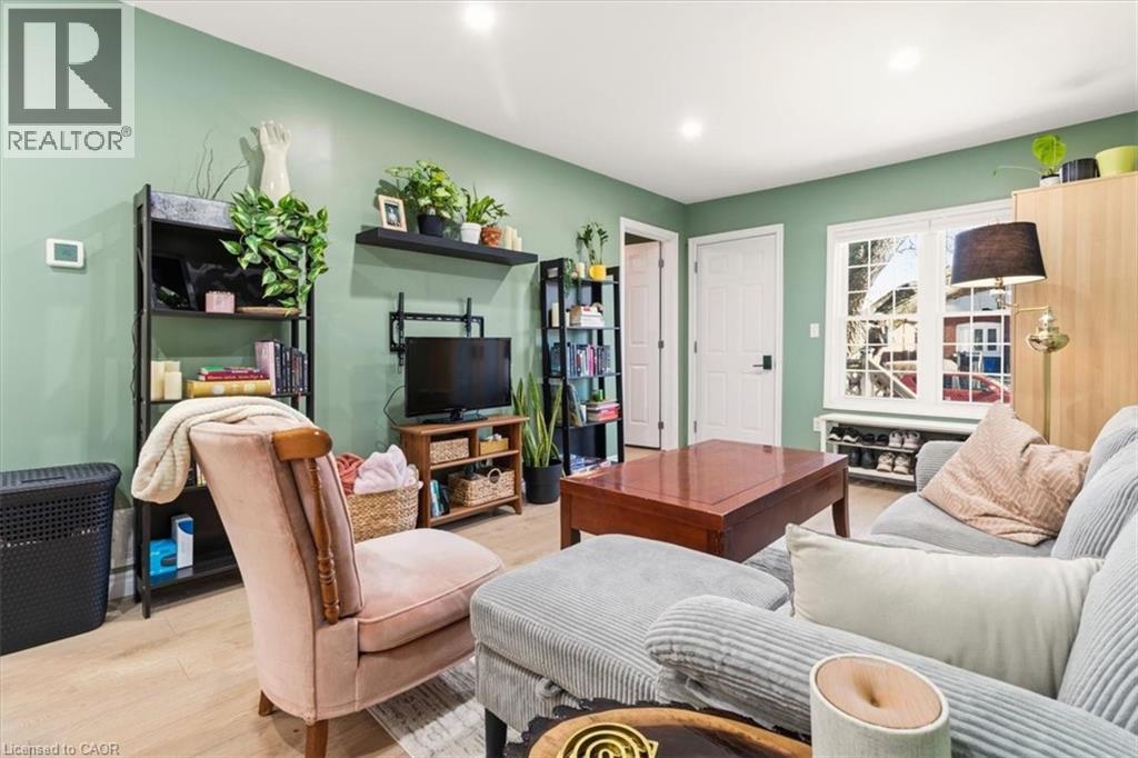 29 Wexford Avenue N, Hamilton, Ontario  L8H 4M2 - Photo 13 - 40823480