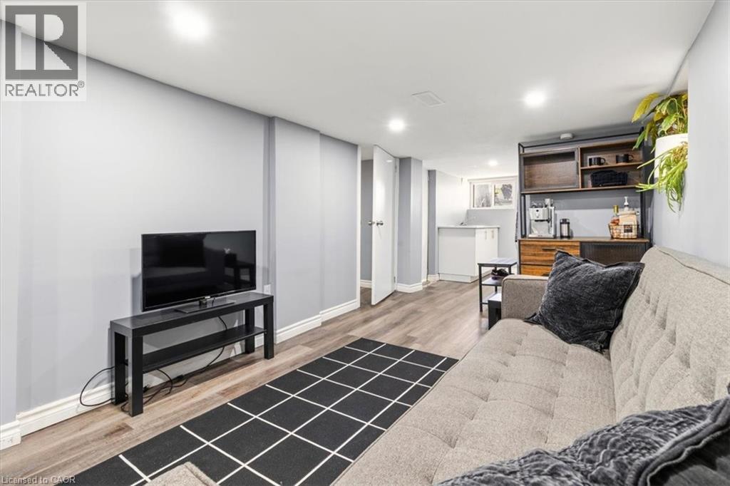 29 Wexford Avenue N, Hamilton, Ontario  L8H 4M2 - Photo 24 - 40823480