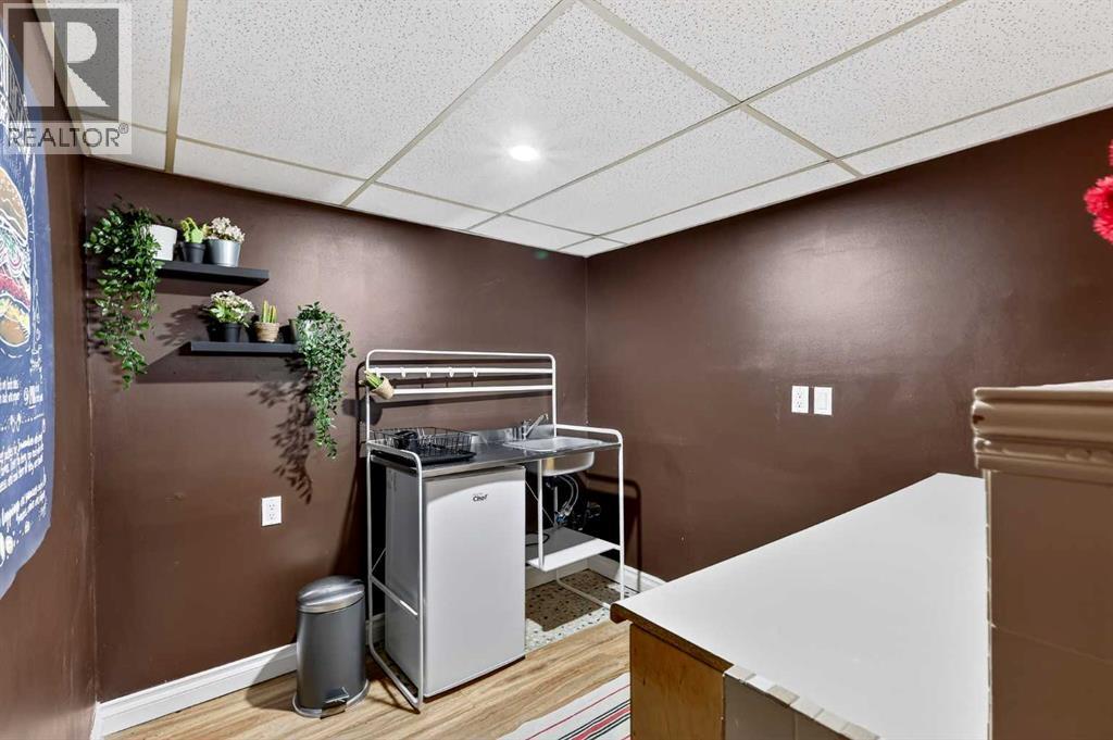 4 Mckinley Road SE, Calgary, Alberta  T2Z 1T6 - Photo 48 - A2298693