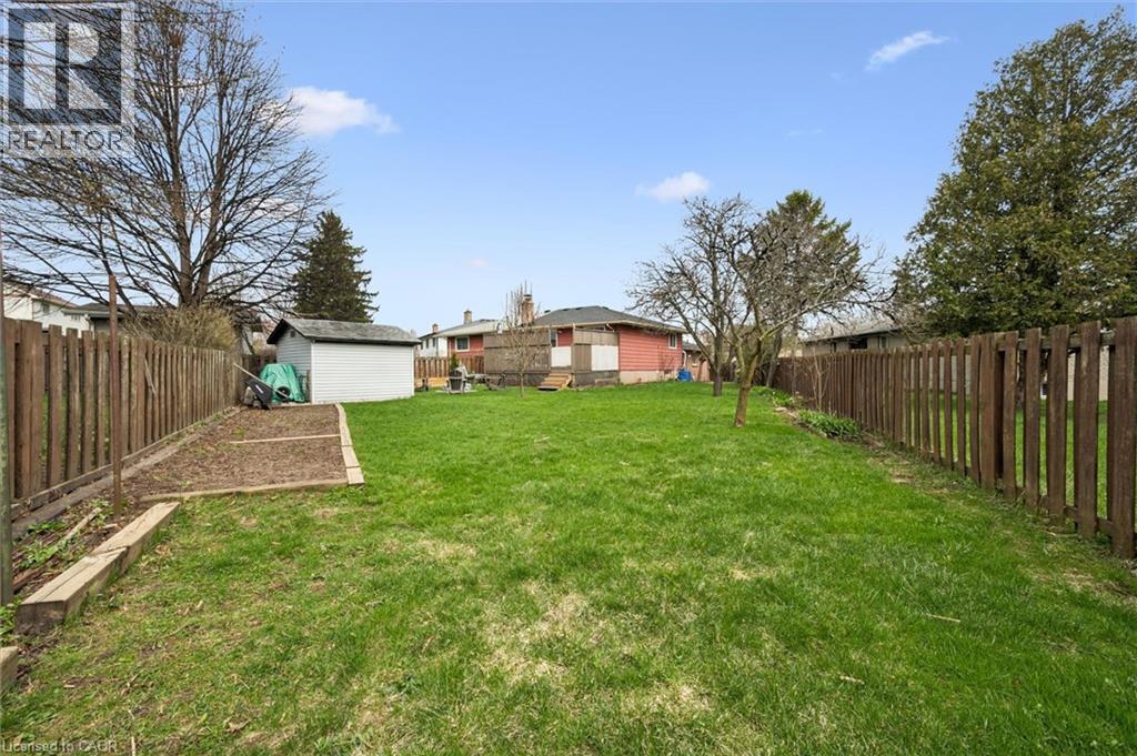 54 Harvest Court, Kitchener, Ontario  N2P 1T3 - Photo 11 - 40820906