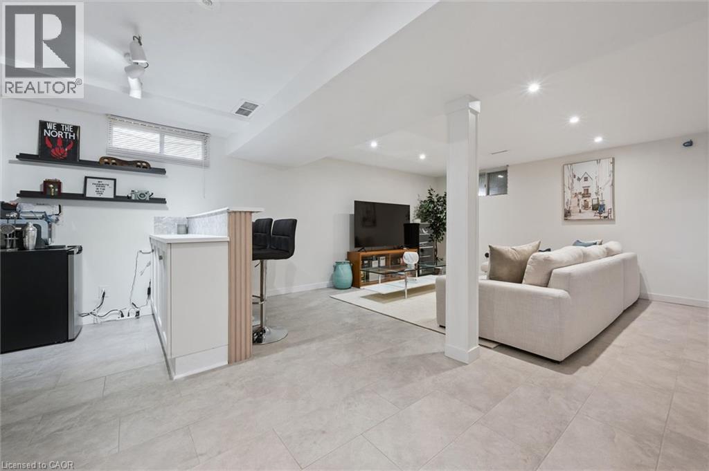 54 Harvest Court, Kitchener, Ontario  N2P 1T3 - Photo 34 - 40820906