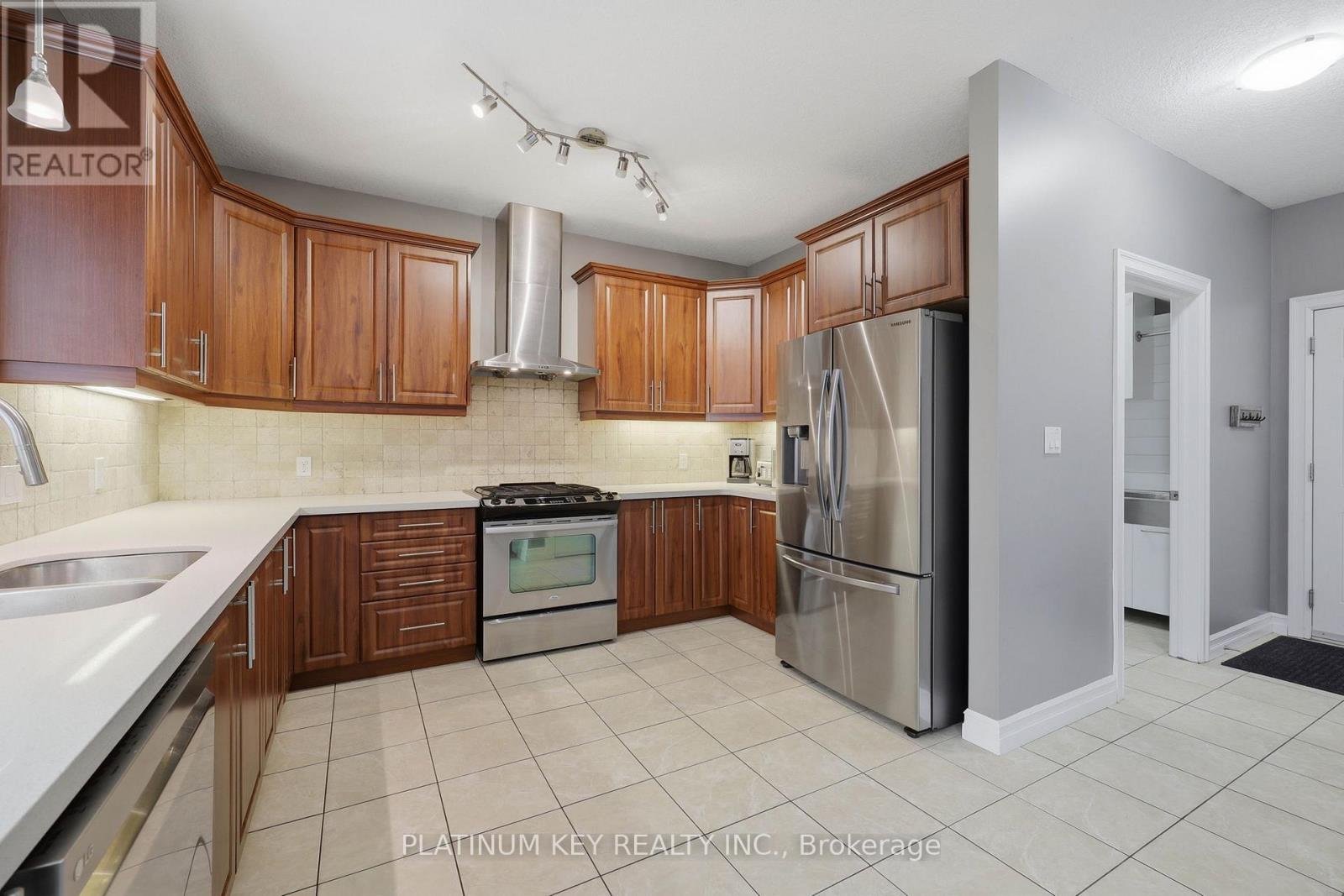 979 Moy Crescent, London North, Ontario  N6G 0B6 - Photo 13 - X13033536