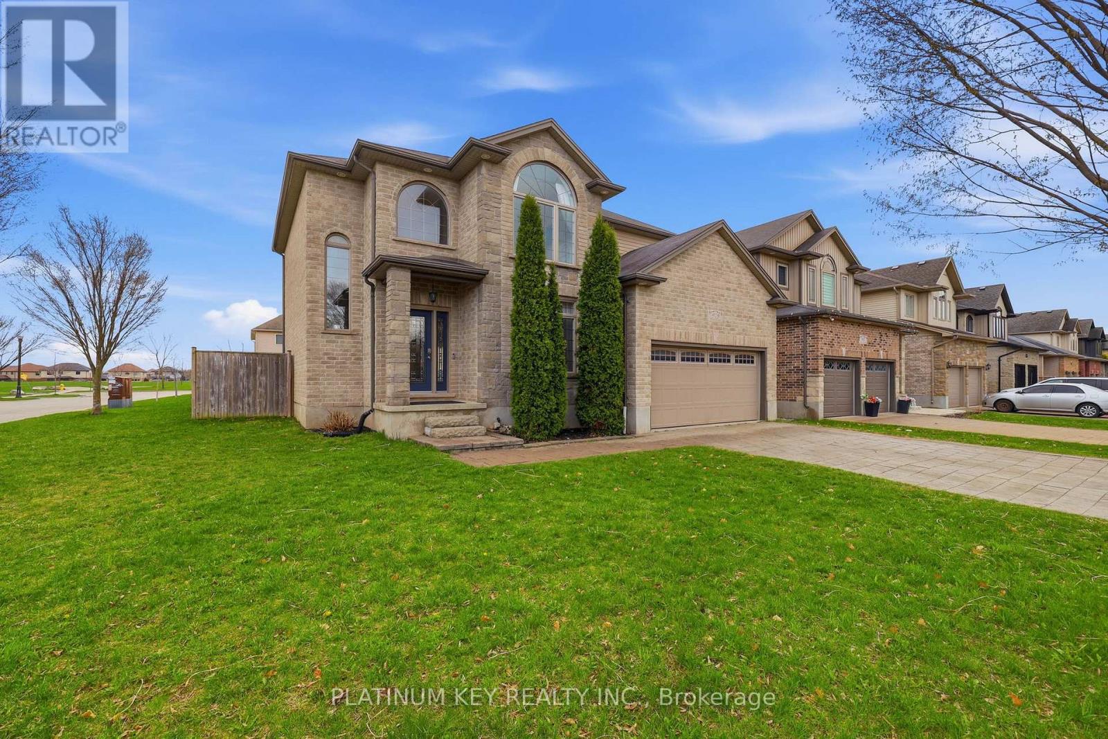 979 Moy Crescent, London North, Ontario  N6G 0B6 - Photo 3 - X13033536