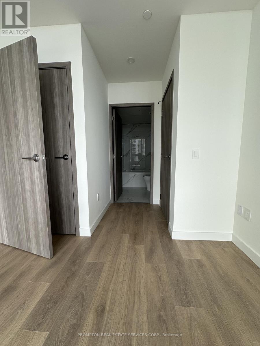 3509 - 1 Concord Cityplace Way, Toronto, Ontario  M5V 0X3 - Photo 11 - C13033508