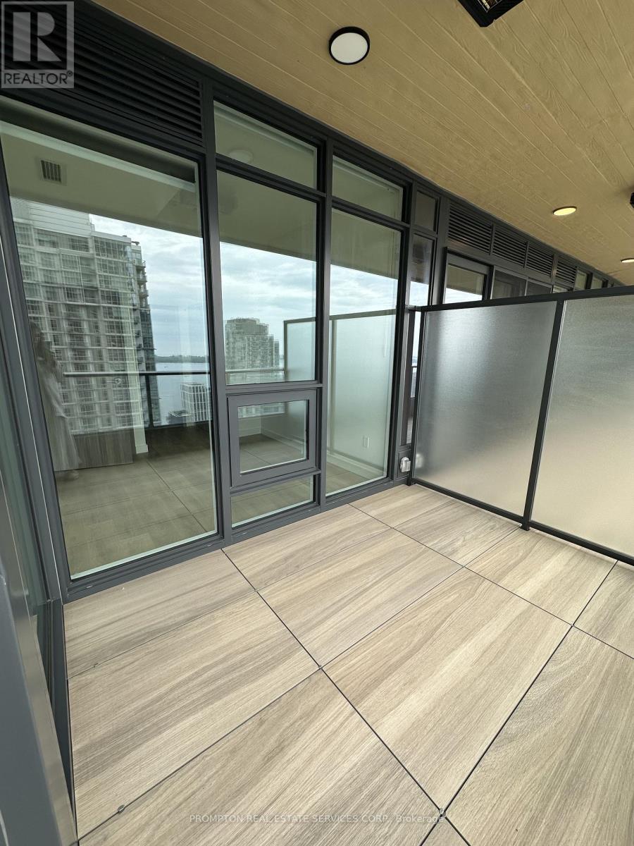 3509 - 1 Concord Cityplace Way, Toronto, Ontario  M5V 0X3 - Photo 19 - C13033508