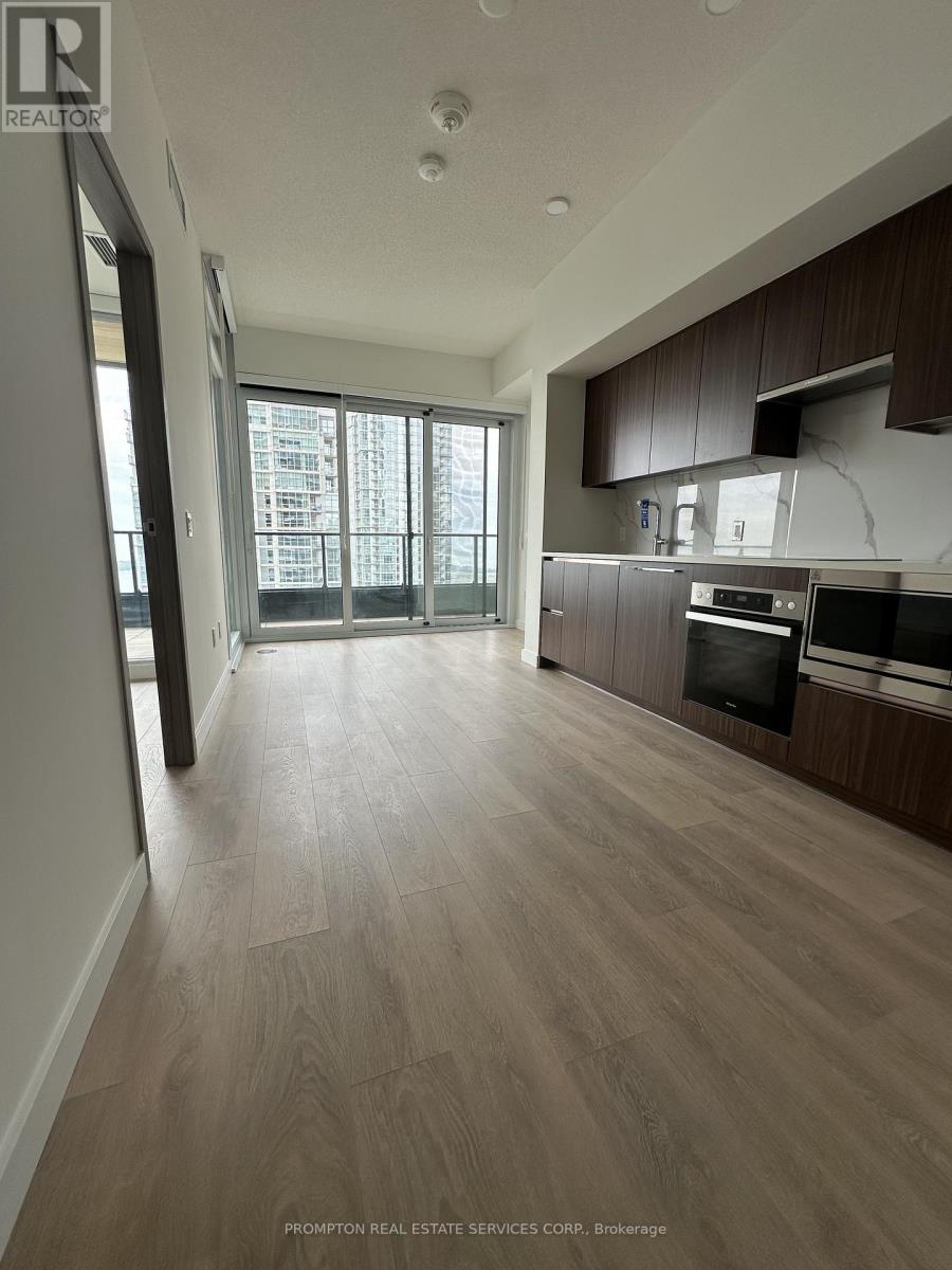 3509 - 1 Concord Cityplace Way, Toronto, Ontario  M5V 0X3 - Photo 9 - C13033508