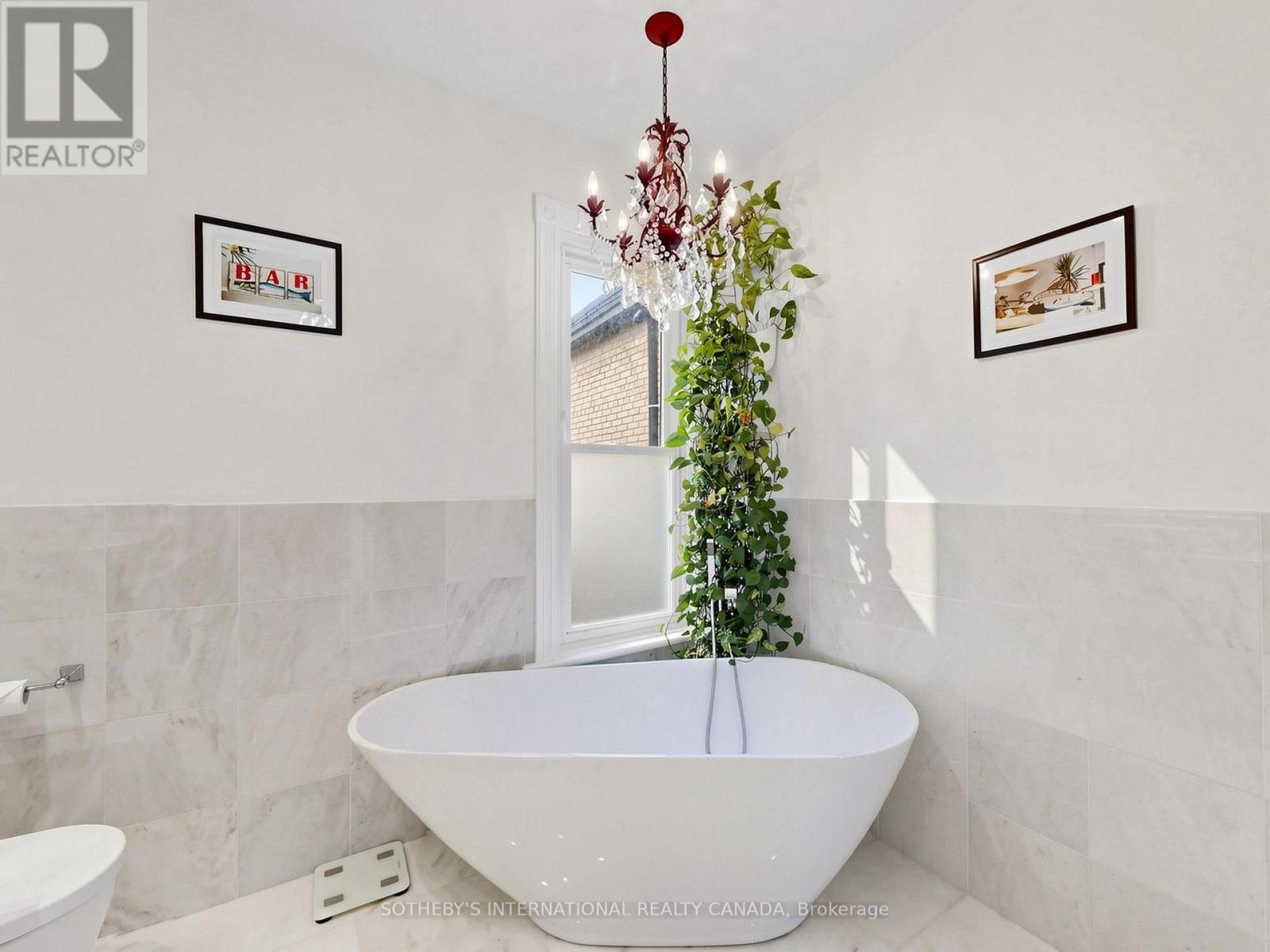 328 Wellesley Street E, Toronto, Ontario  M4X 1H3 - Photo 27 - C13033518