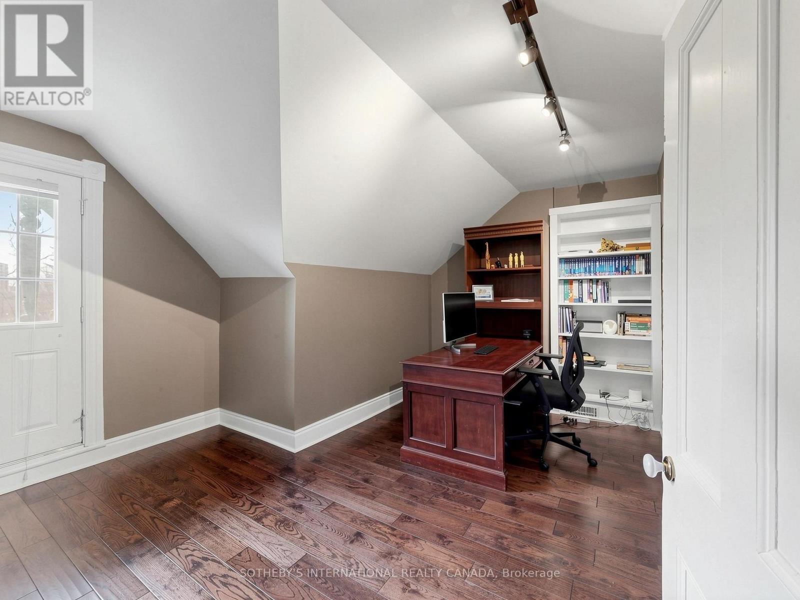 328 Wellesley Street E, Toronto, Ontario  M4X 1H3 - Photo 32 - C13033518