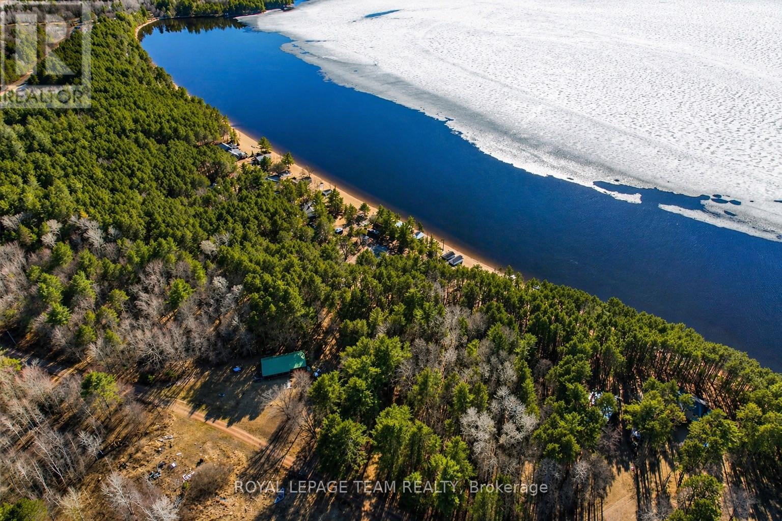 6 GRANNY LANE, Killaloe, Ontario