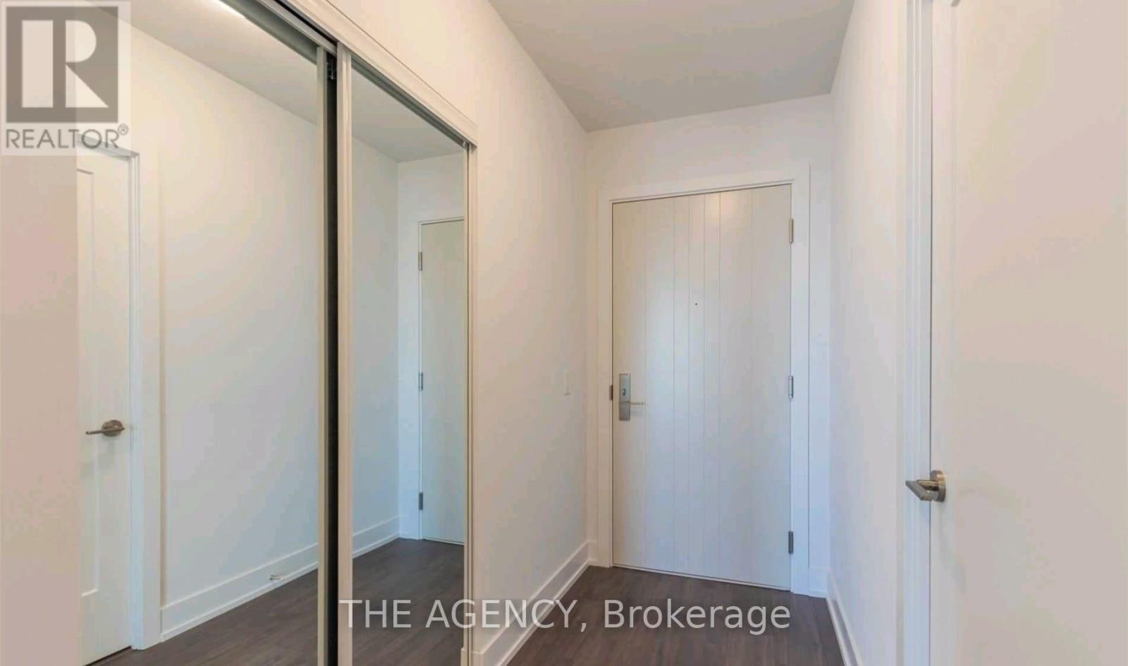 1709 - 2550 Simcoe Street N, Oshawa, Ontario  L1L 0R5 - Photo 3 - E13033578