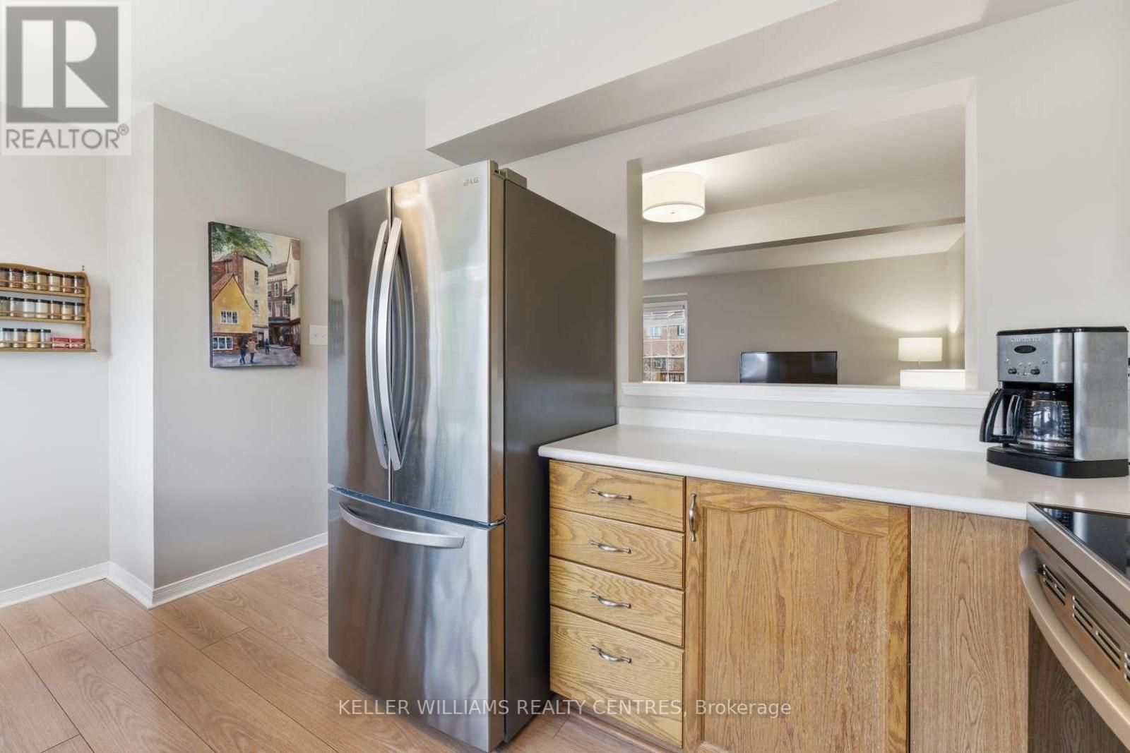 22 Ross Linton Drive, Aurora, Ontario  L4G 6T3 - Photo 7 - N13033510