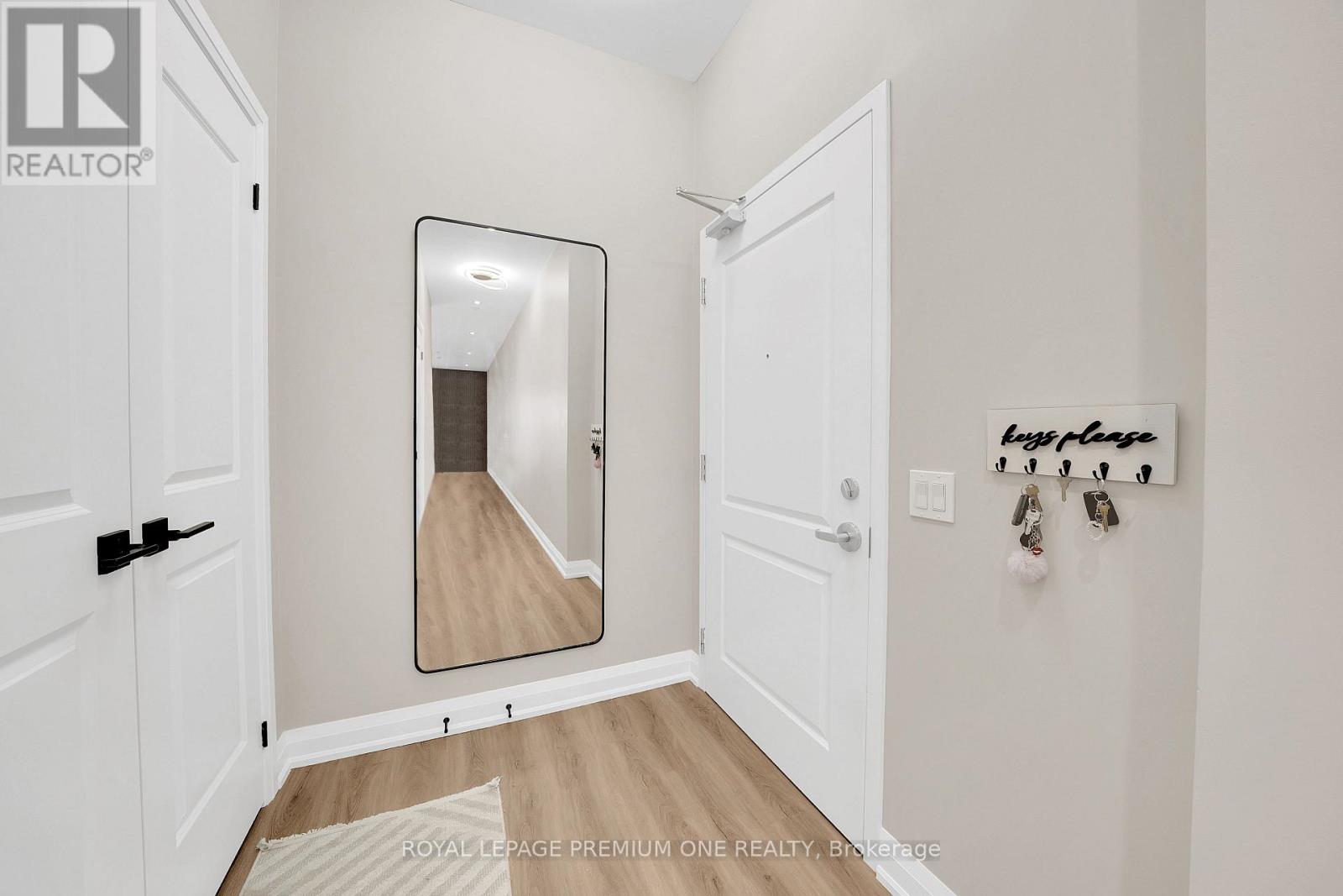 805 - 5917 Main Street, Whitchurch-Stouffville, Ontario  L4A 5G4 - Photo 3 - N13033526