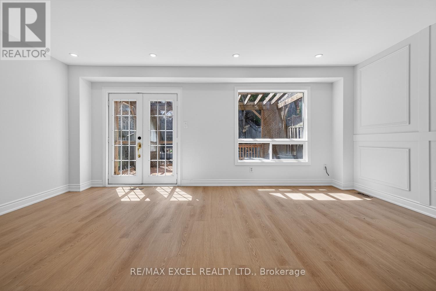 112 October Lane, Aurora, Ontario  L4G 6Z8 - Photo 9 - N13033540