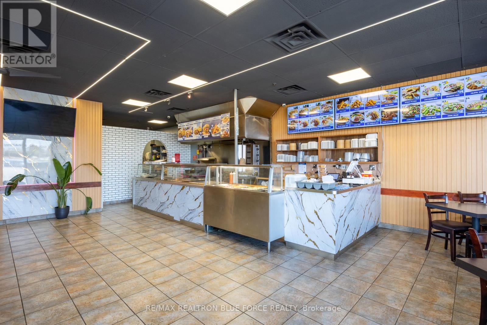 26 - 1111 DAVIS DRIVE, Newmarket, Ontario