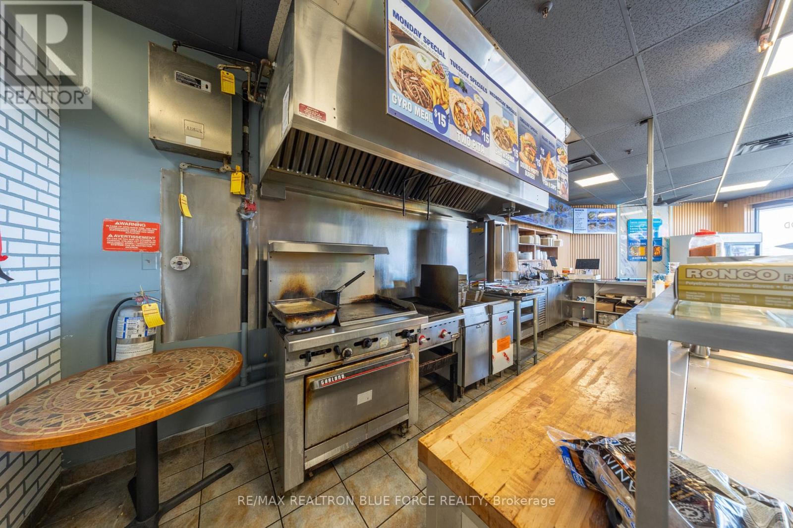 26 - 1111 Davis Drive, Newmarket, Ontario  L3Y 8X2 - Photo 12 - N13033542