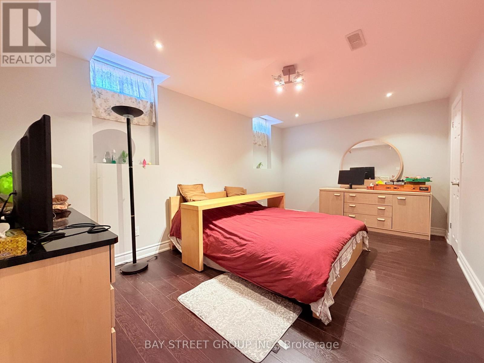 9 Saint Clare Boulevard, Vaughan, Ontario  L4H 2A2 - Photo 40 - N13033552