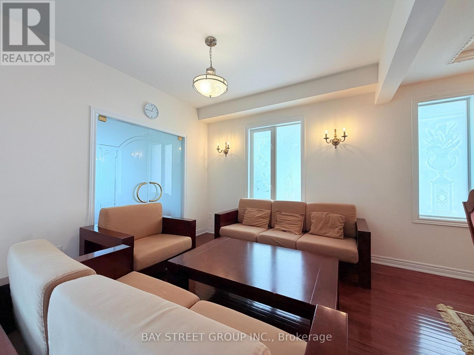 9 Saint Clare Boulevard, Vaughan, Ontario  L4H 2A2 - Photo 8 - N13033552