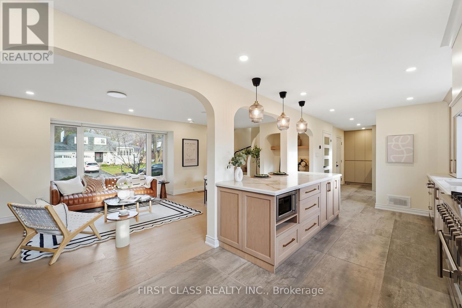 88 Dawn Hill Trail, Markham, Ontario  L3T 3B3 - Photo 10 - N13033566