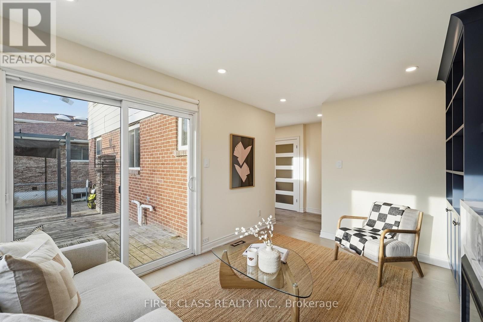 88 Dawn Hill Trail, Markham, Ontario  L3T 3B3 - Photo 16 - N13033566