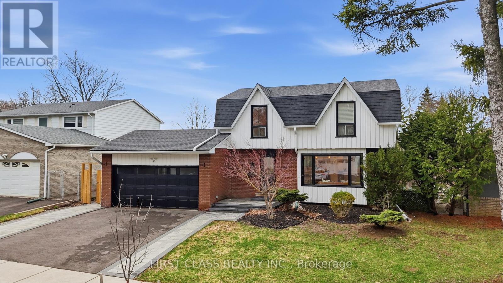 88 Dawn Hill Trail, Markham, Ontario  L3T 3B3 - Photo 3 - N13033566