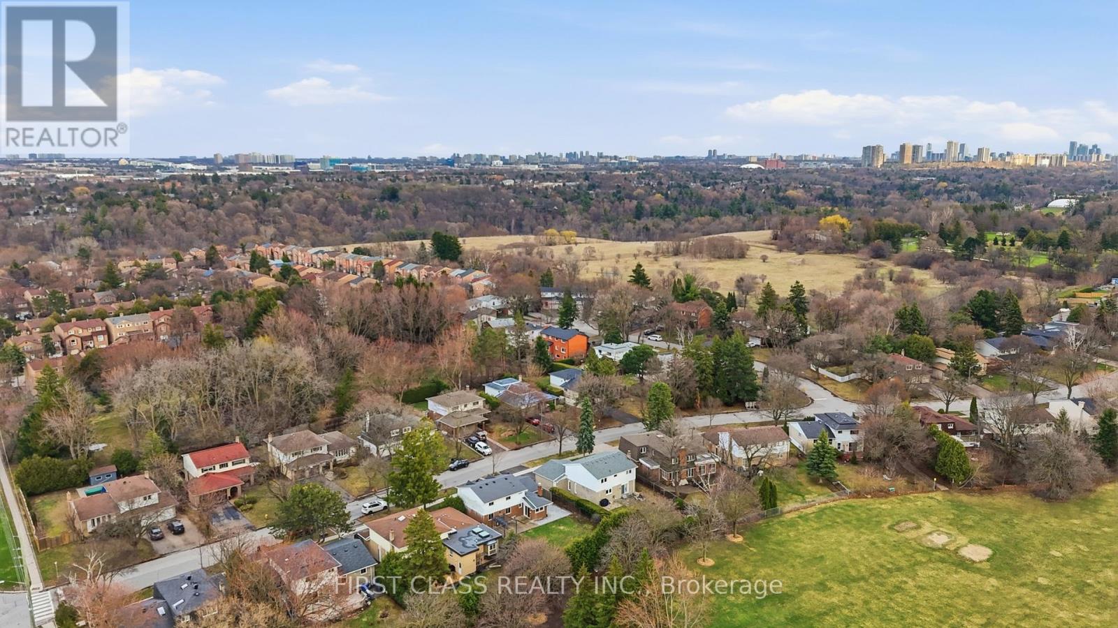 88 Dawn Hill Trail, Markham, Ontario  L3T 3B3 - Photo 48 - N13033566