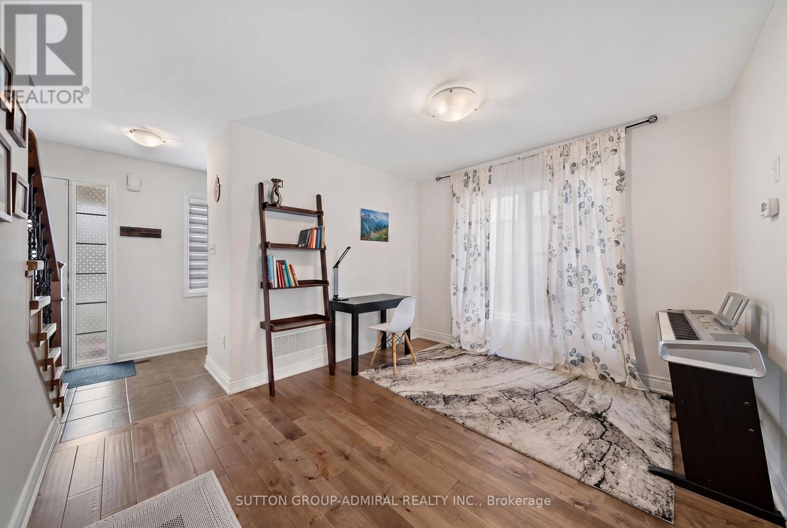 36 John W Taylor Avenue, New Tecumseth, Ontario  L9R 0B5 - Photo 11 - N13033570