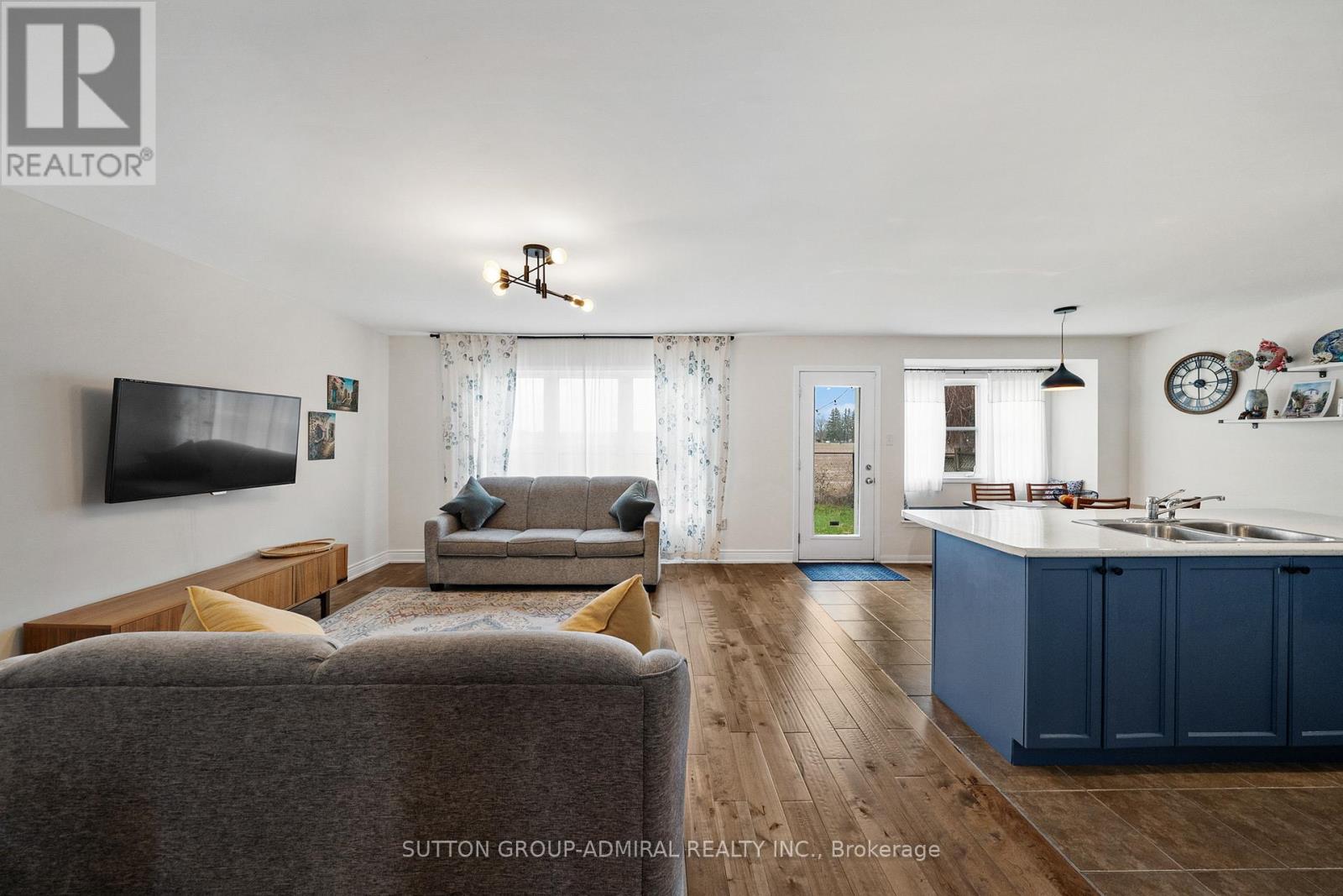 36 John W Taylor Avenue, New Tecumseth, Ontario  L9R 0B5 - Photo 12 - N13033570