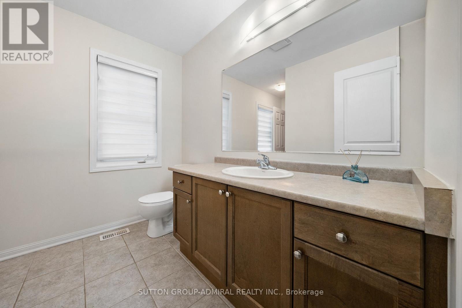 36 John W Taylor Avenue, New Tecumseth, Ontario  L9R 0B5 - Photo 20 - N13033570