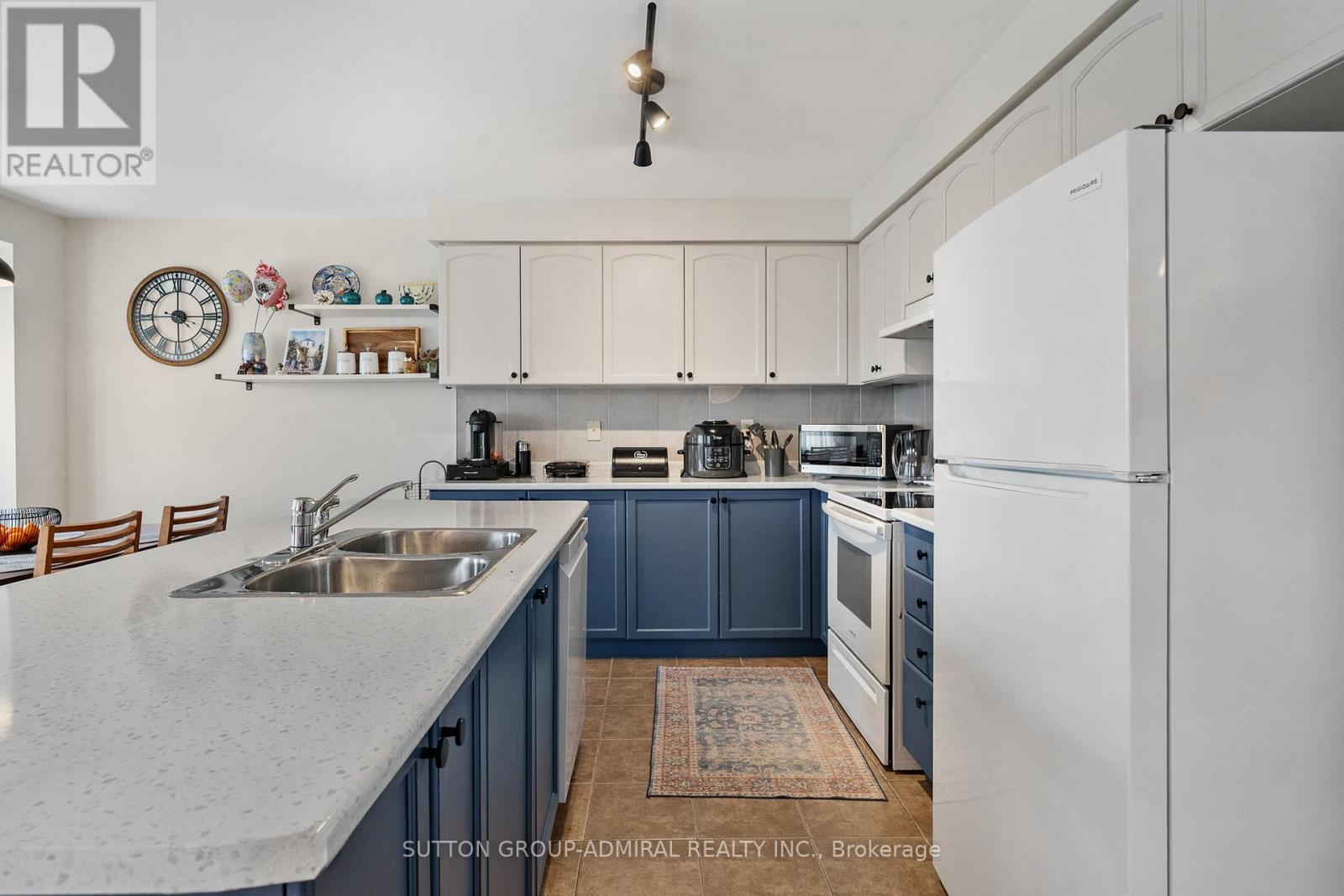 36 John W Taylor Avenue, New Tecumseth, Ontario  L9R 0B5 - Photo 6 - N13033570