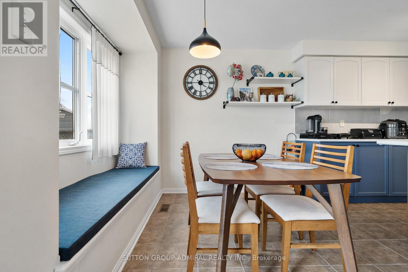 36 John W Taylor Avenue, New Tecumseth, Ontario  L9R 0B5 - Photo 7 - N13033570