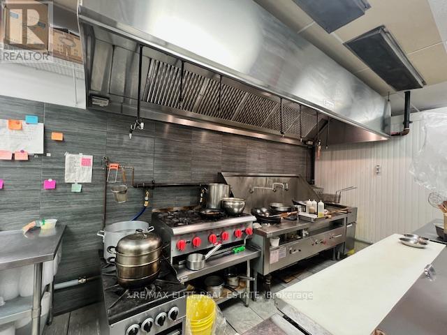 30 - 7181 Yonge Street, Markham, Ontario  L3T 0C7 - Photo 4 - N13033582